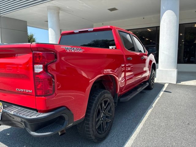 Used 2024 Chevrolet Silverado 1500 Custom Trail Boss AWD/4WD image 4