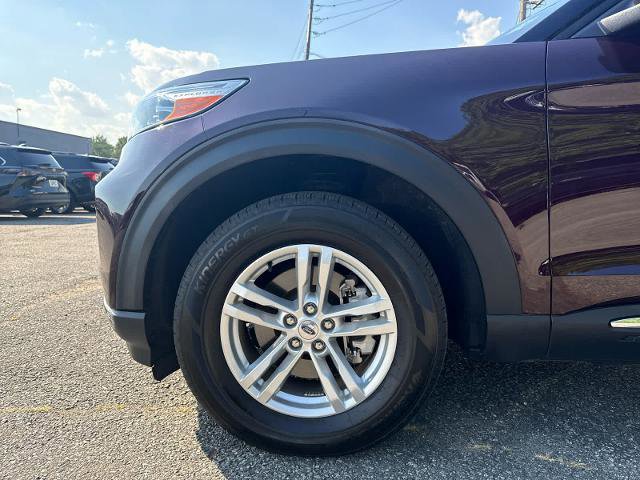 Certified 2023 Ford Explorer XLT w/ Equipment Group 202A image 17