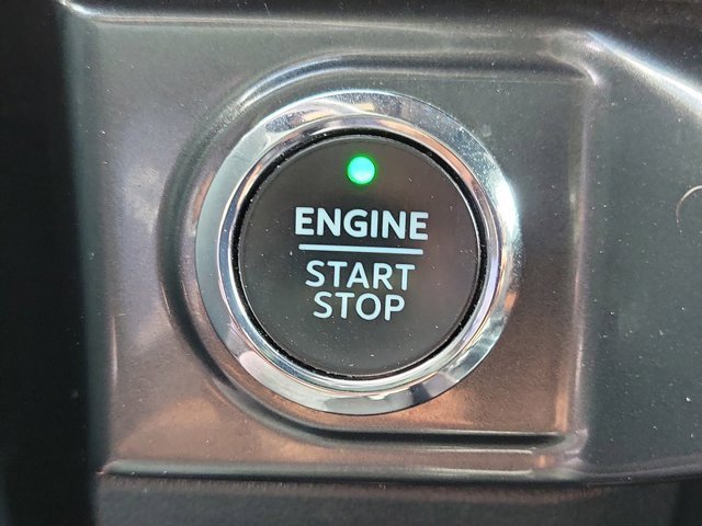 Certified 2021 Ford F150 XLT w/ Equipment Group 302A High image 30