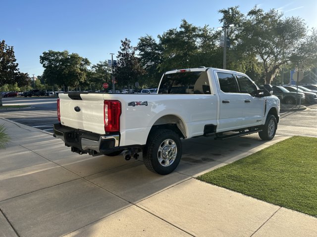 Certified 2025 Ford F350 XLT AWD/4WD image 5
