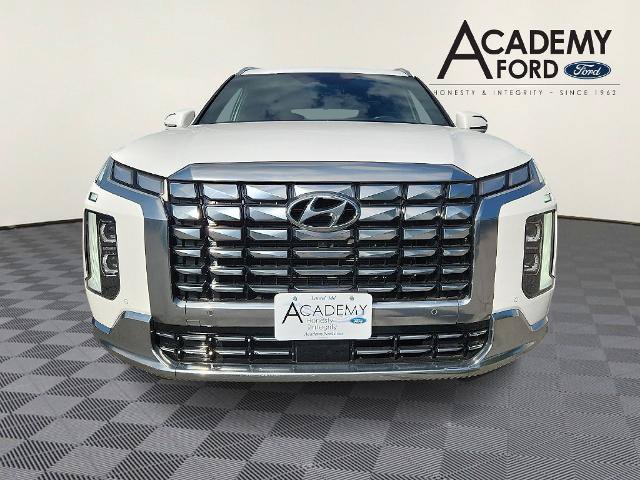 Used 2024 Hyundai Palisade Calligraphy AWD/4WD image 2