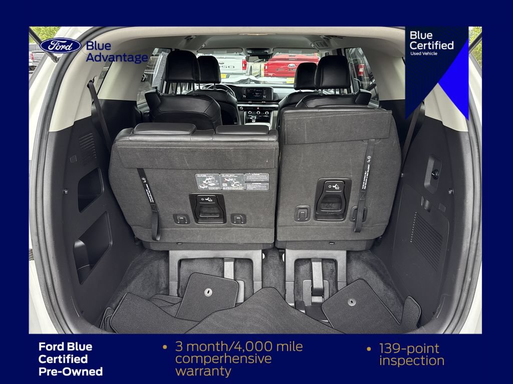 Used 2024 Kia Carnival LX FWD image 17