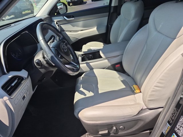 Used 2022 Hyundai Palisade SEL w/ Premium Package FWD image 16