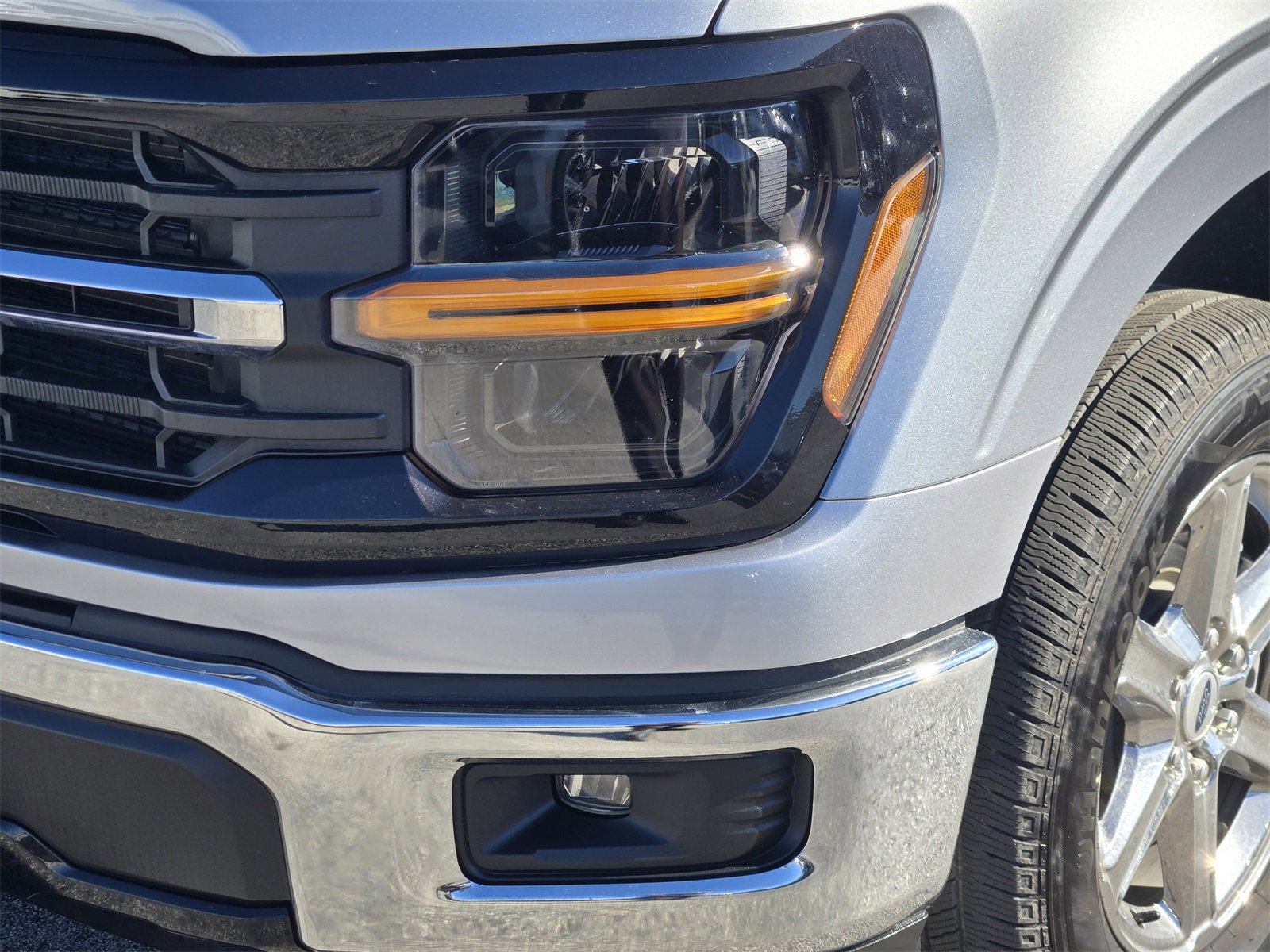 Certified 2025 Ford F150 XLT w/ Equipment Group 301A Standard image 9