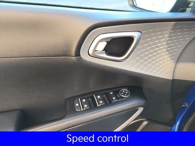 Used 2021 Kia Soul X-Line image 19