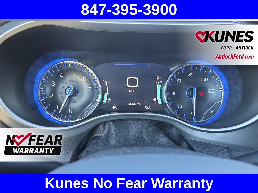 Used 2025 Chrysler Pacifica Select FWD image 14
