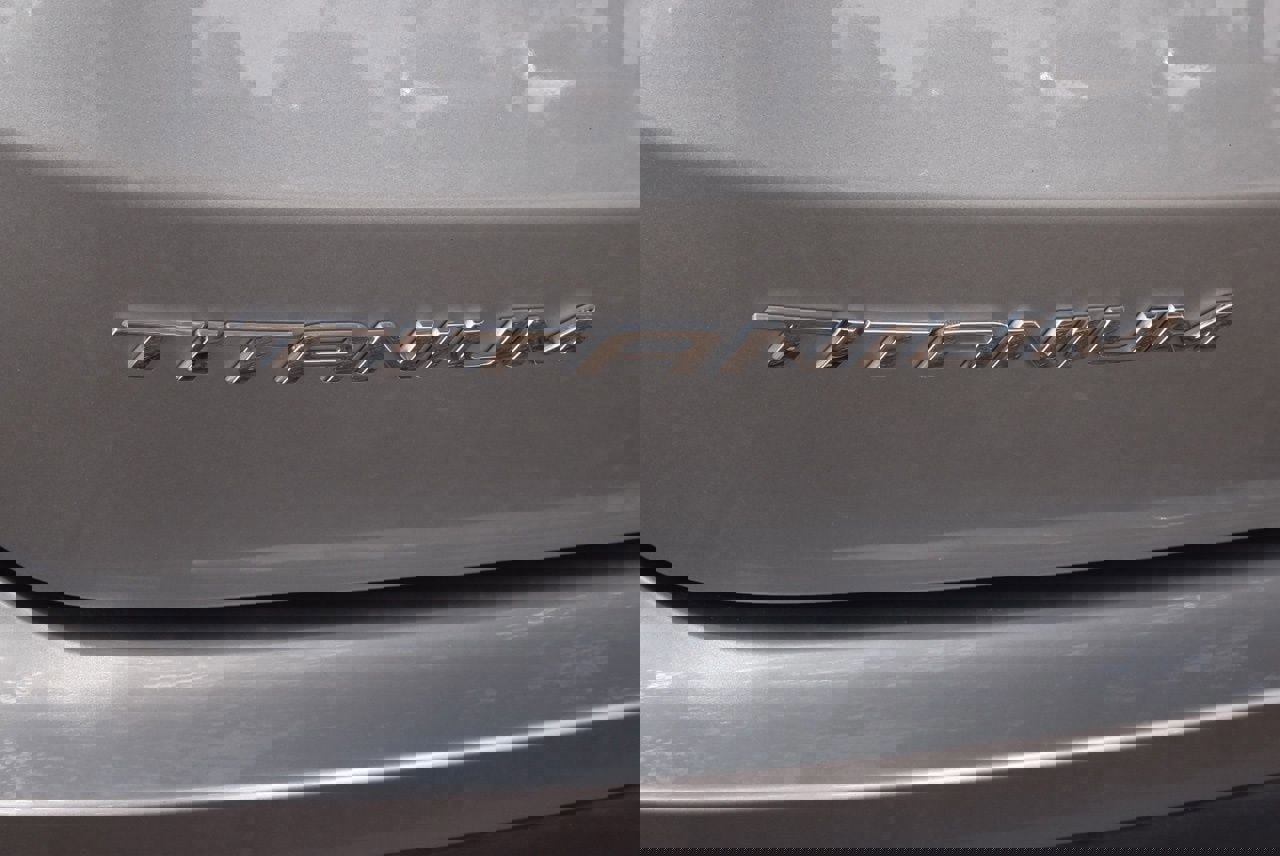 Certified 2022 Ford Edge Titanium image 39