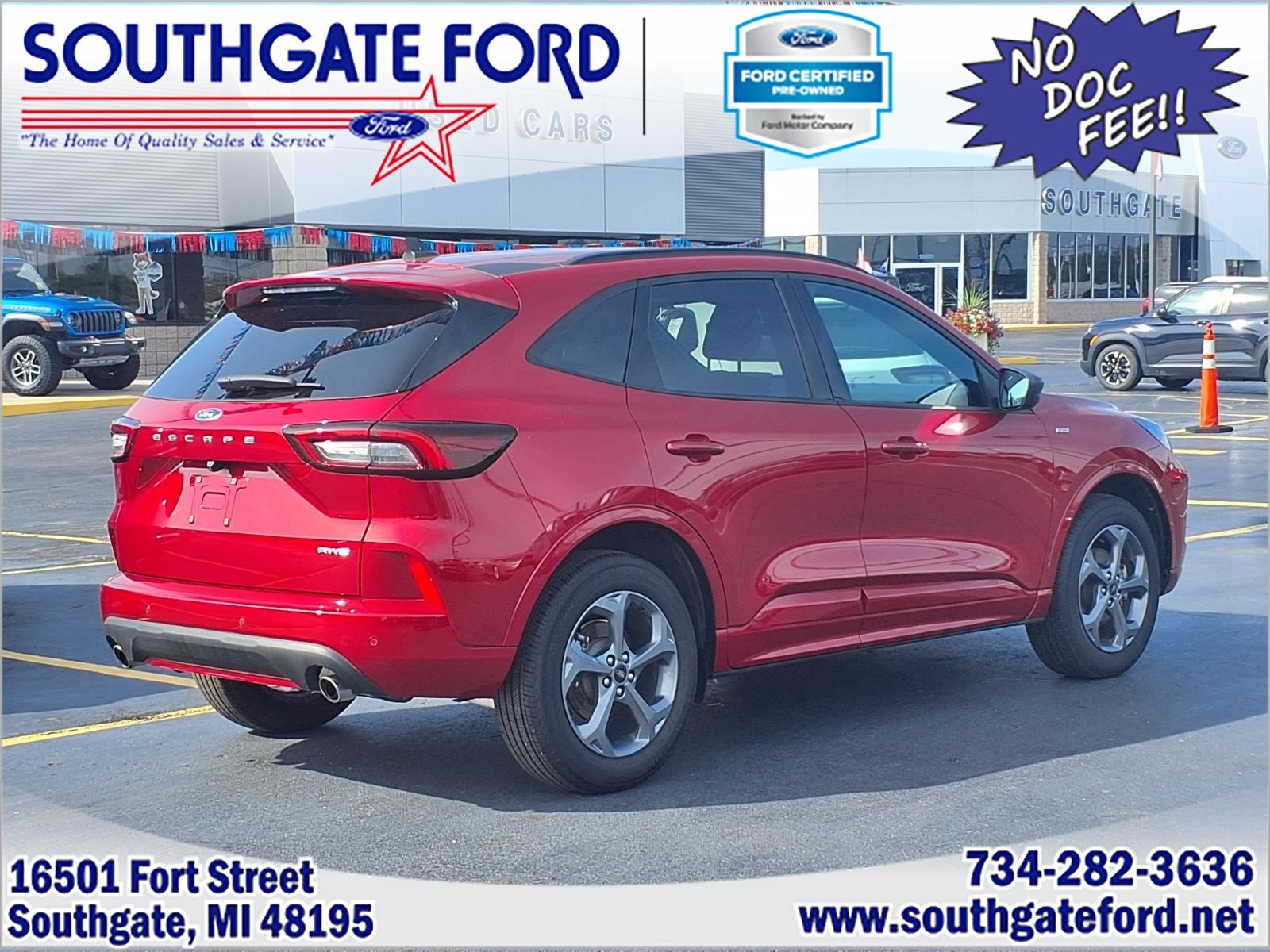 Certified 2024 Ford Escape ST-Line w/ Tech Pack #1 AWD/4WD image 2