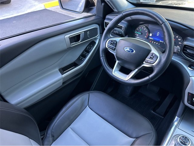 Certified 2022 Ford Explorer XLT w/ Equipment Group 202A image 13