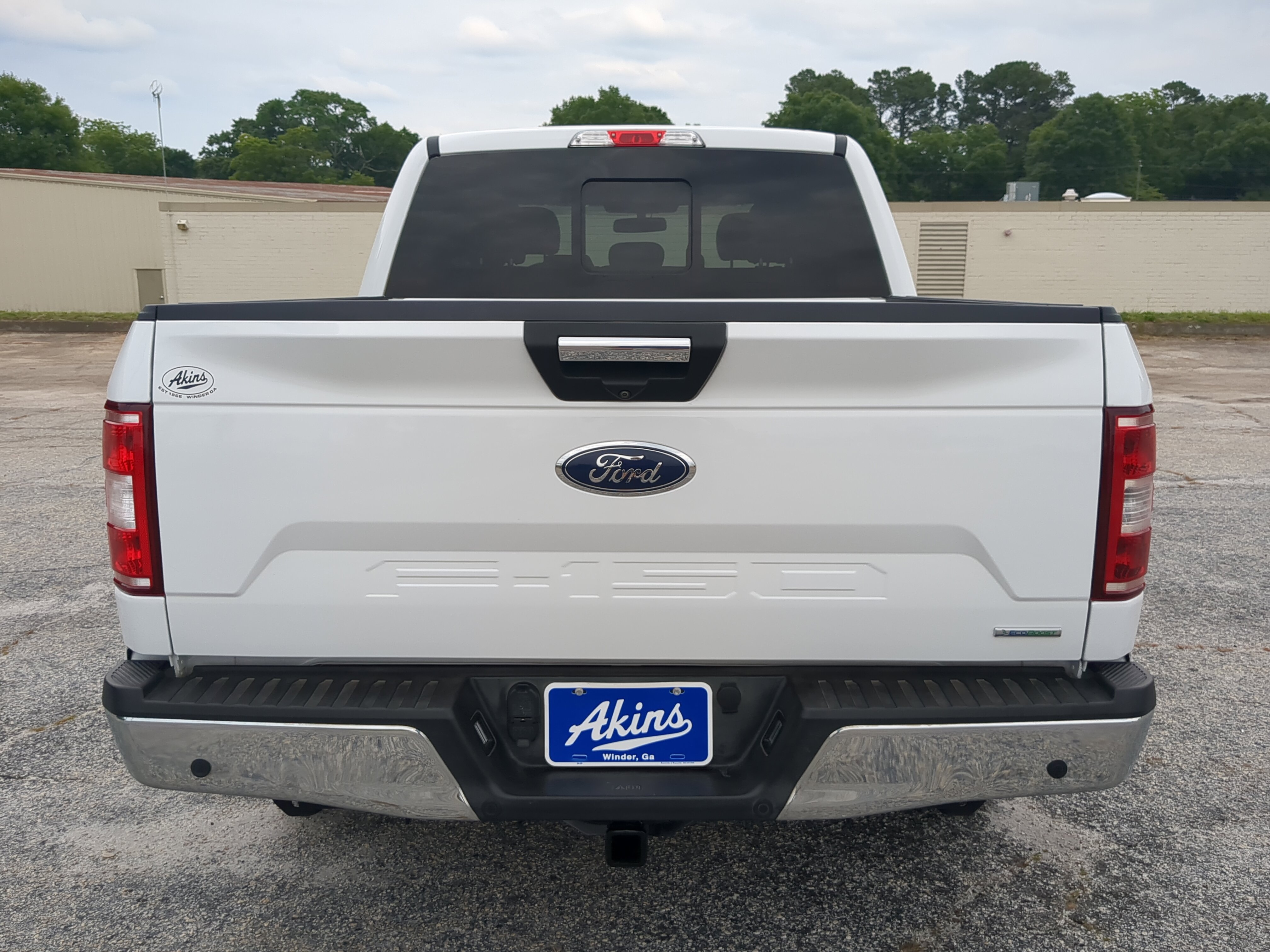 Certified 2020 Ford F150 XLT w/ Equipment Group 302A Luxury RWD image 4
