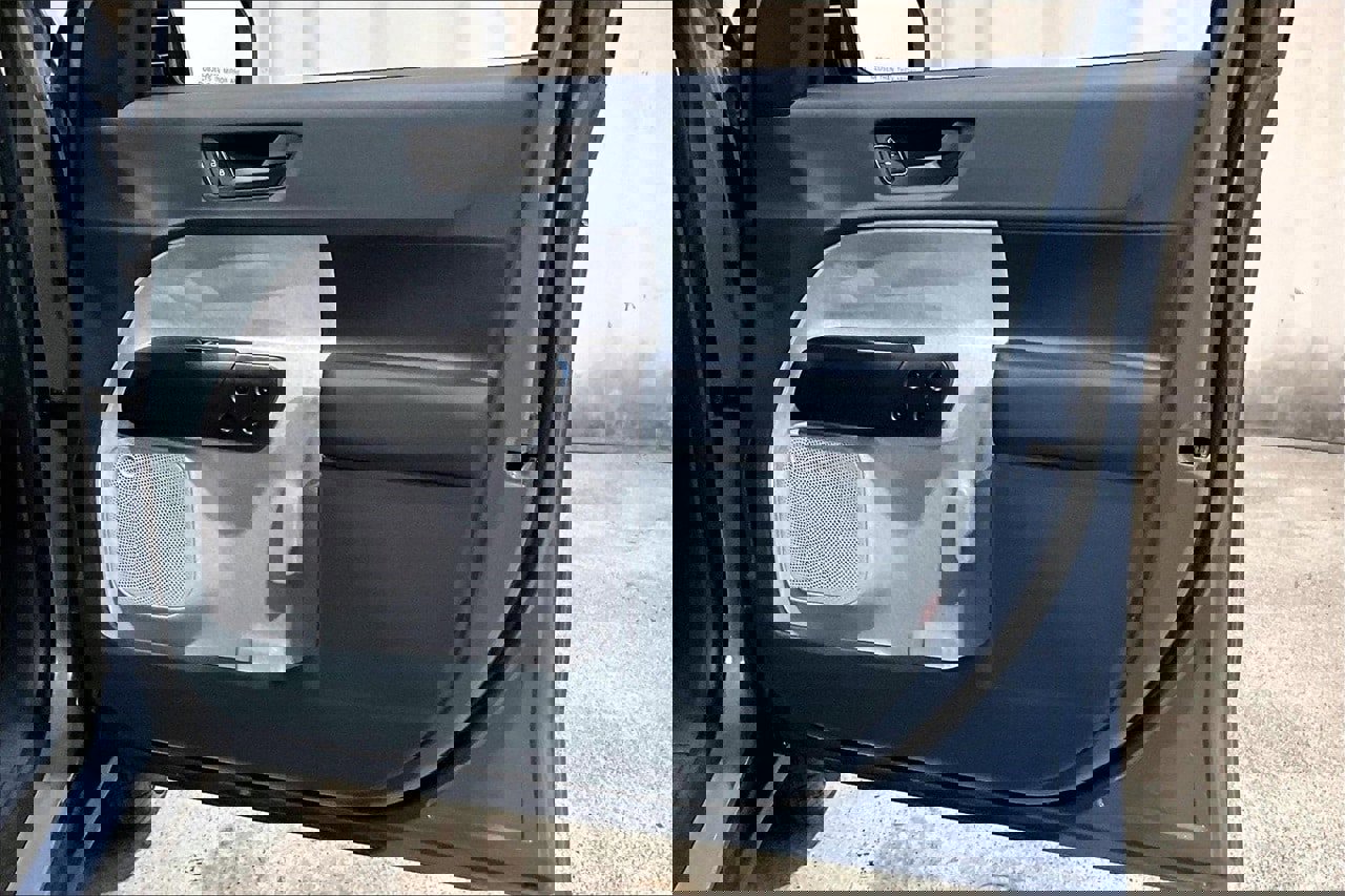 Certified 2025 Ford Maverick XLT w/ Equipment Group 302A image 27