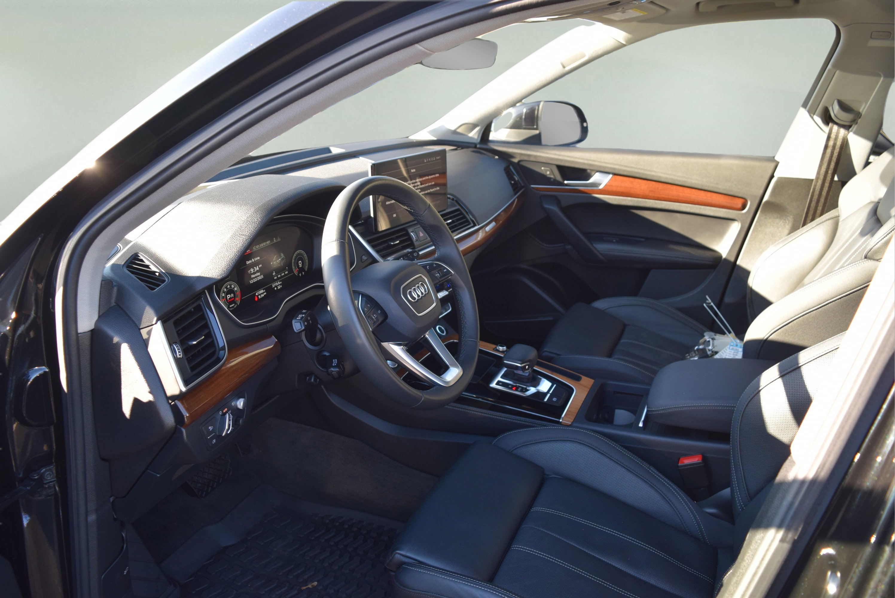 Used 2023 Audi Q5 2.0T Prestige image 8