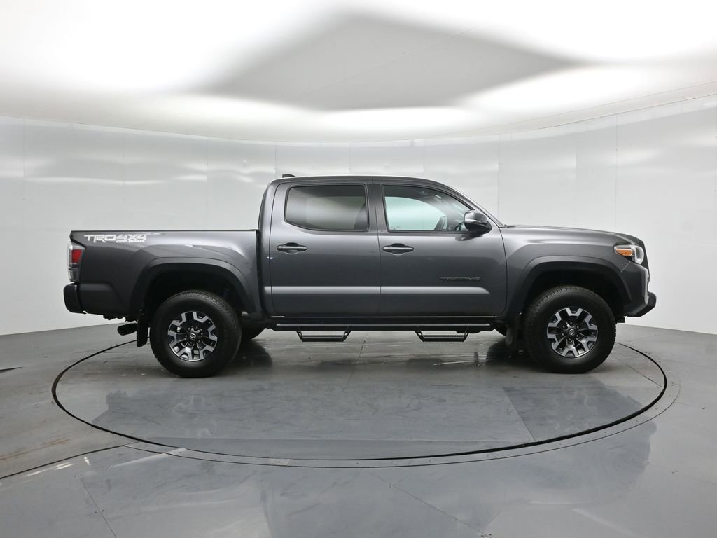 Used 2020 Toyota Tacoma TRD Off-Road w/ Technology Package image 23