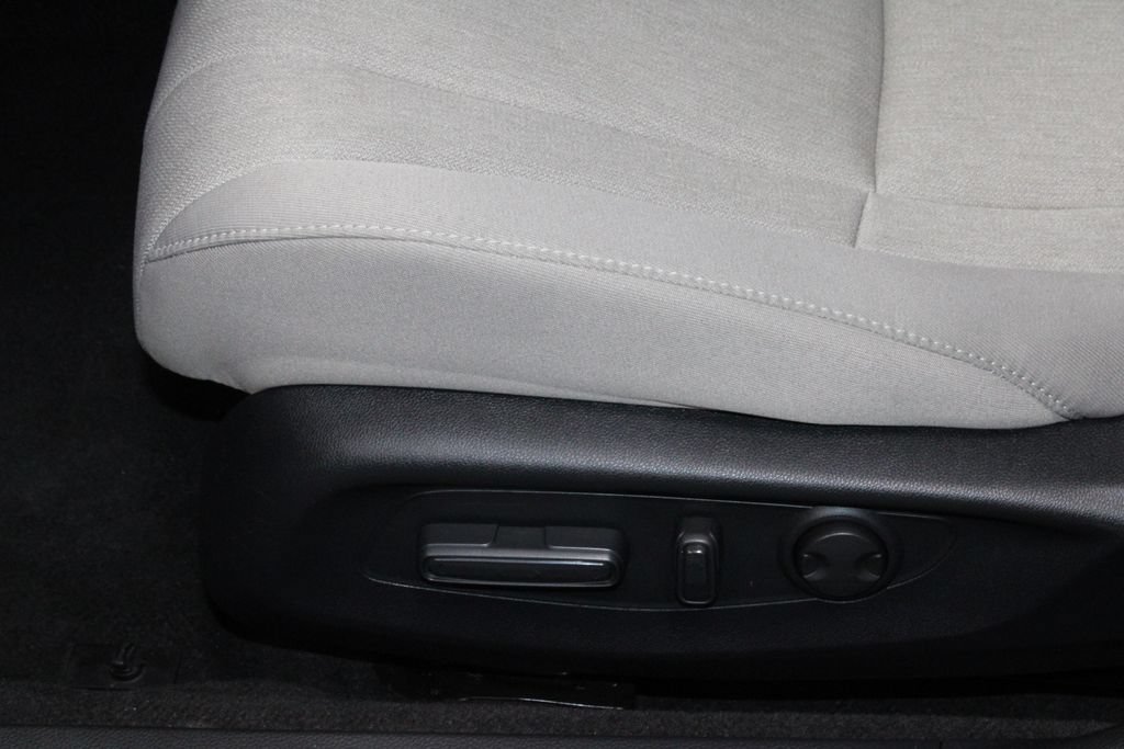 Used 2025 Honda Accord SE image 23