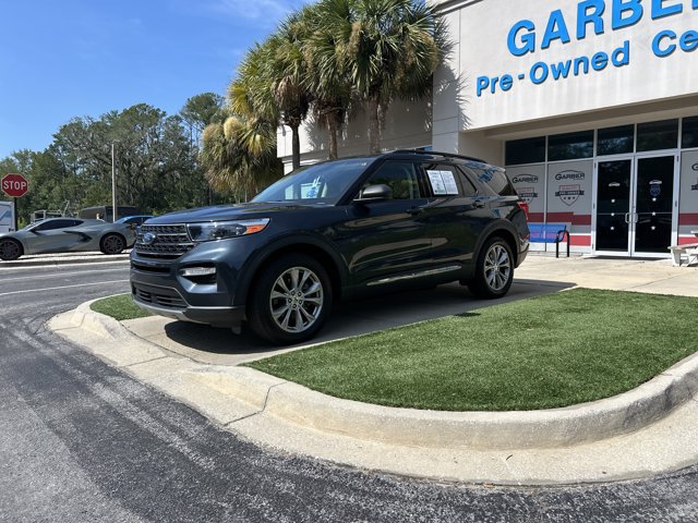 Certified 2023 Ford Explorer XLT w/ Equipment Group 202A RWD image 13