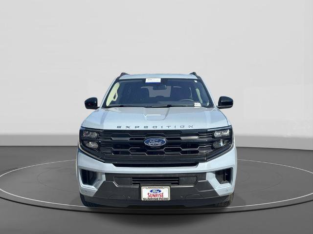 Certified 2025 Ford Expedition Max Active RWD image 3