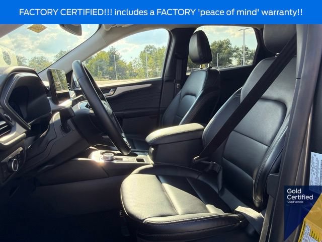 Certified 2025 Ford Escape Platinum AWD/4WD image 26
