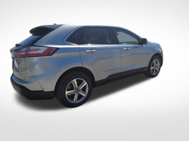 Certified 2022 Ford Edge SEL w/ Convenience Package image 4