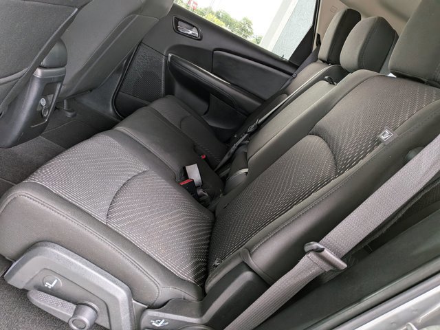 Used 2020 Dodge Journey SE w/ Blacktop Package image 27