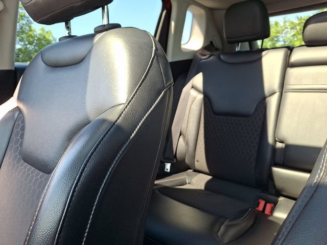 Used 2018 Jeep Compass Latitude w/ Popular Equipment Group AWD/4WD image 21