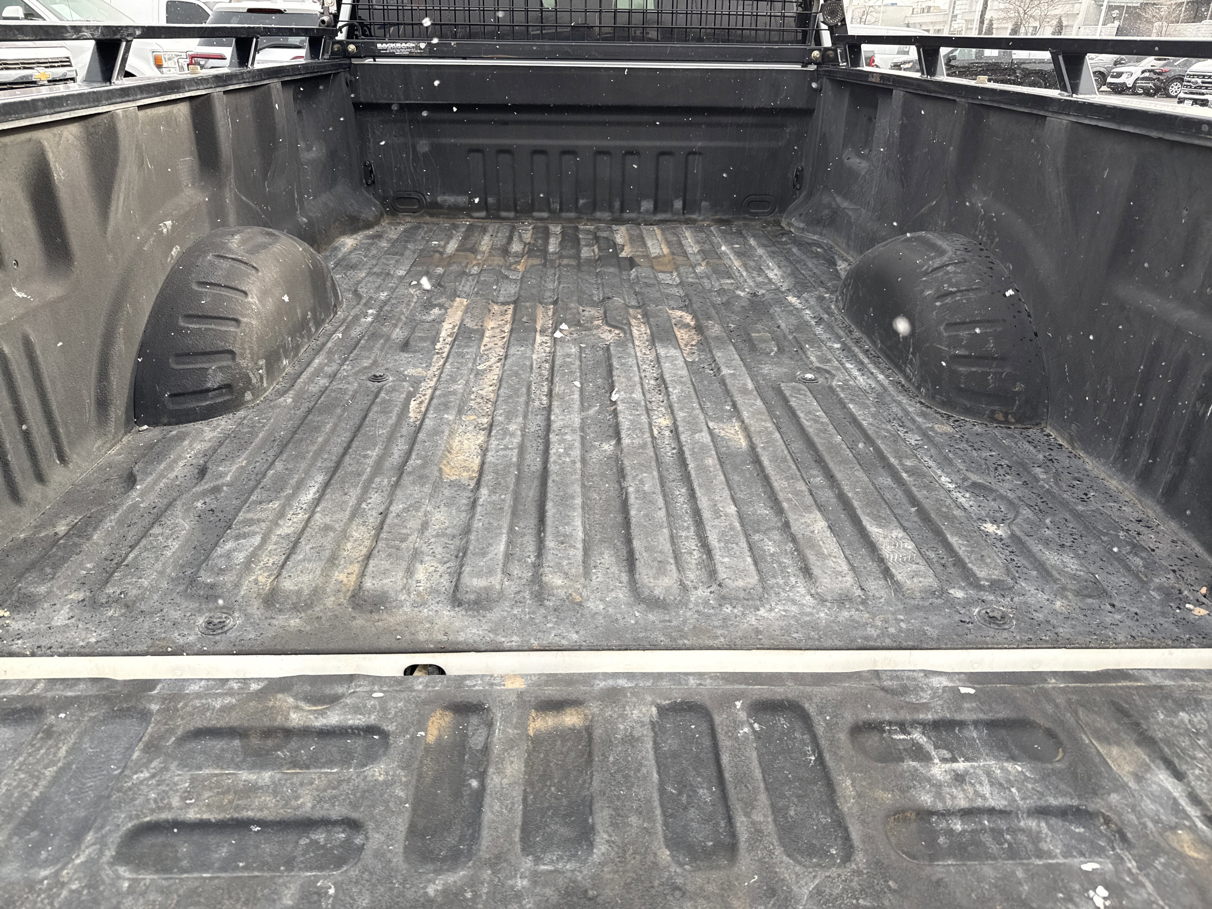 Certified 2022 Ford F350 XL w/ Power Equipment Group image 26