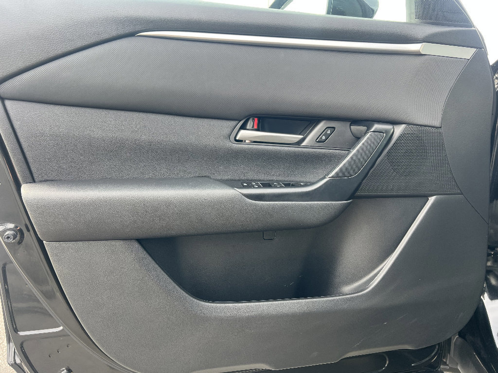 Used 2023 MAZDA CX-50 2.5 S w/ Cargo Package image 15