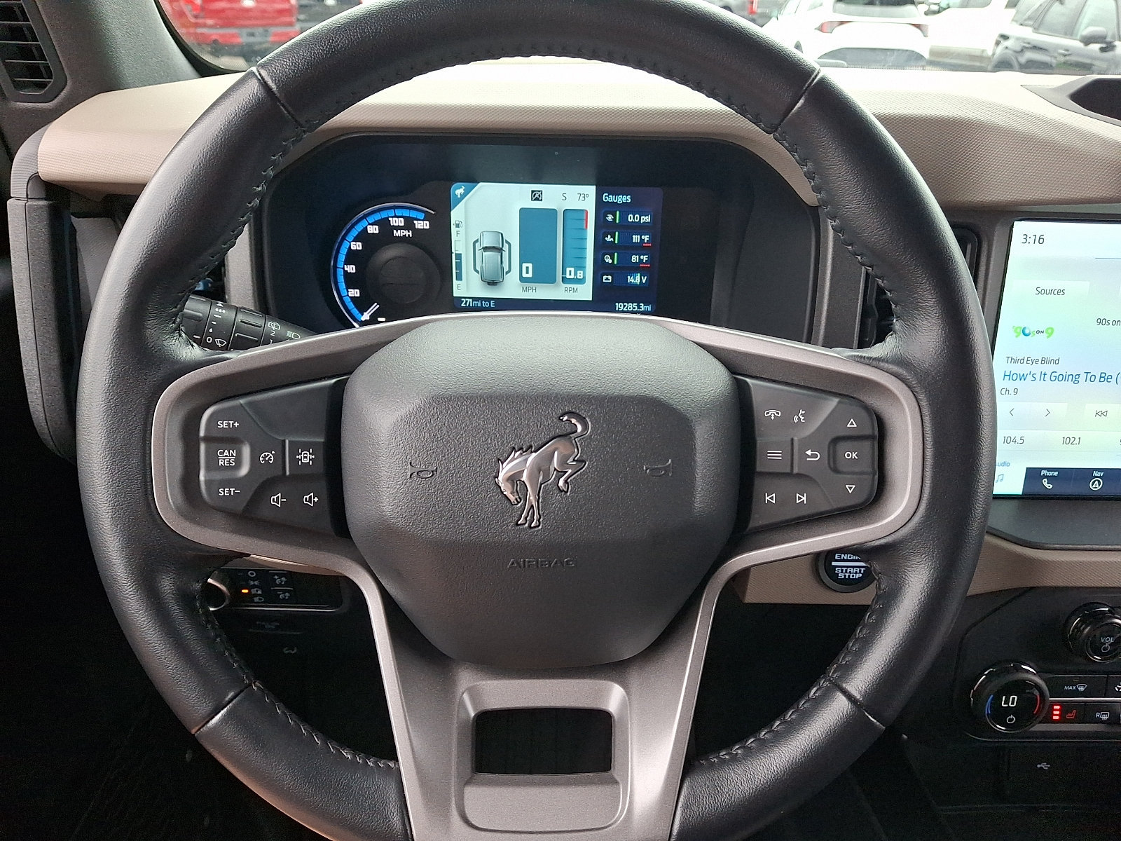 Certified 2024 Ford Bronco Wildtrak AWD/4WD image 26