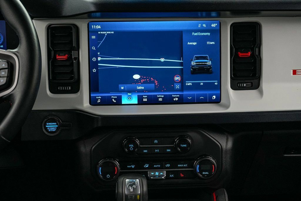 Certified 2024 Ford Bronco Heritage Edition image 19