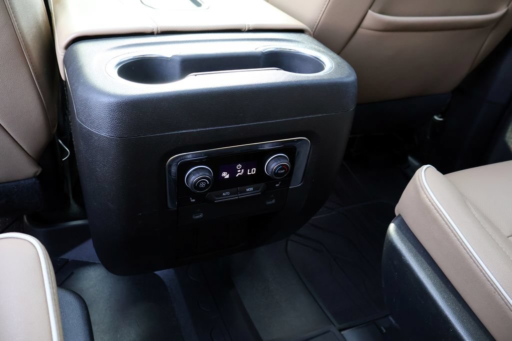 Used 2023 Chevrolet Tahoe Premier RWD image 33
