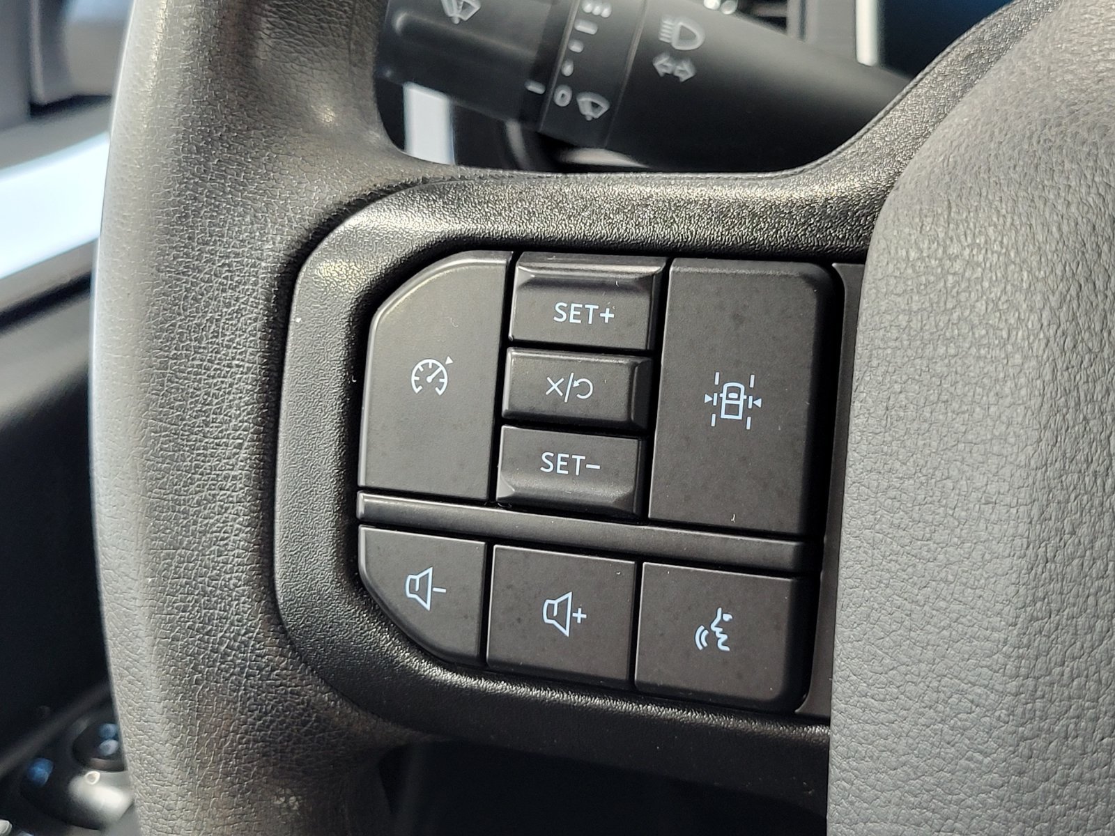 Certified 2022 Ford F150 XL w/ STX Appearance Package AWD/4WD image 14