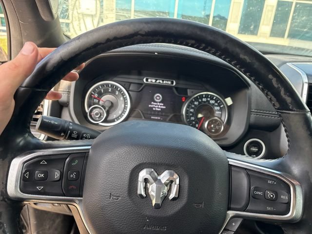 Used 2020 RAM 1500 Laramie w/ Sport Appearance Package AWD/4WD image 10