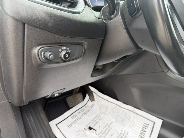 Used 2023 Chevrolet Equinox LT AWD/4WD image 14