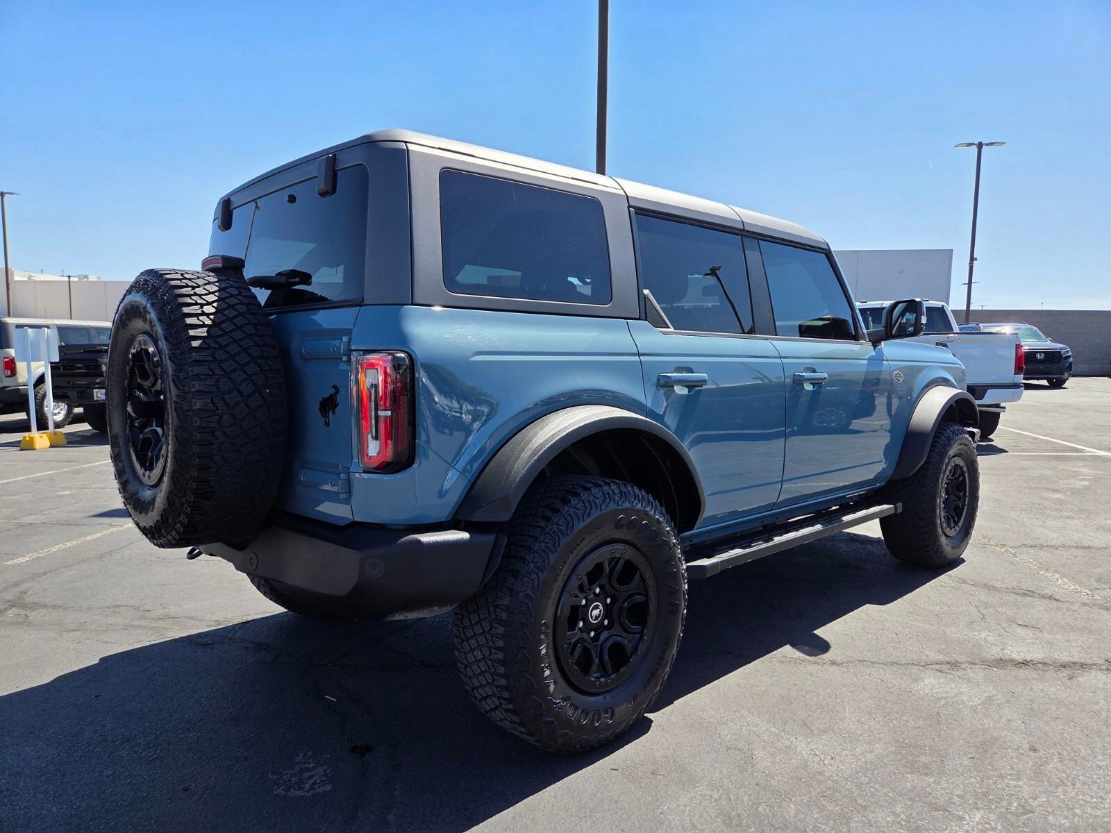 Certified 2021 Ford Bronco Wildtrak AWD/4WD image 5