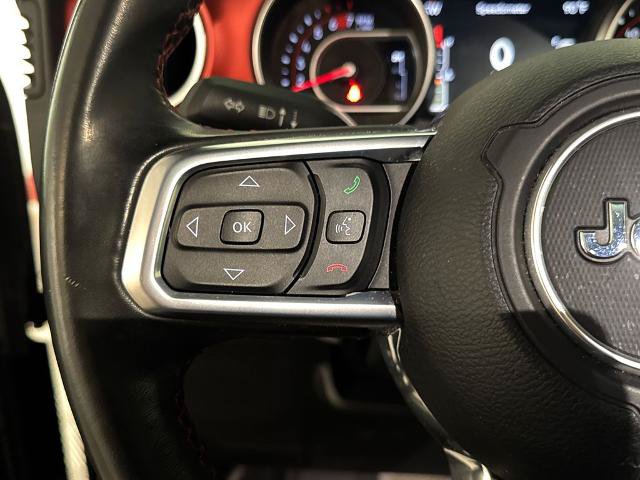 Used 2020 Jeep Wrangler Unlimited Rubicon w/ Dual Top Group AWD/4WD image 18