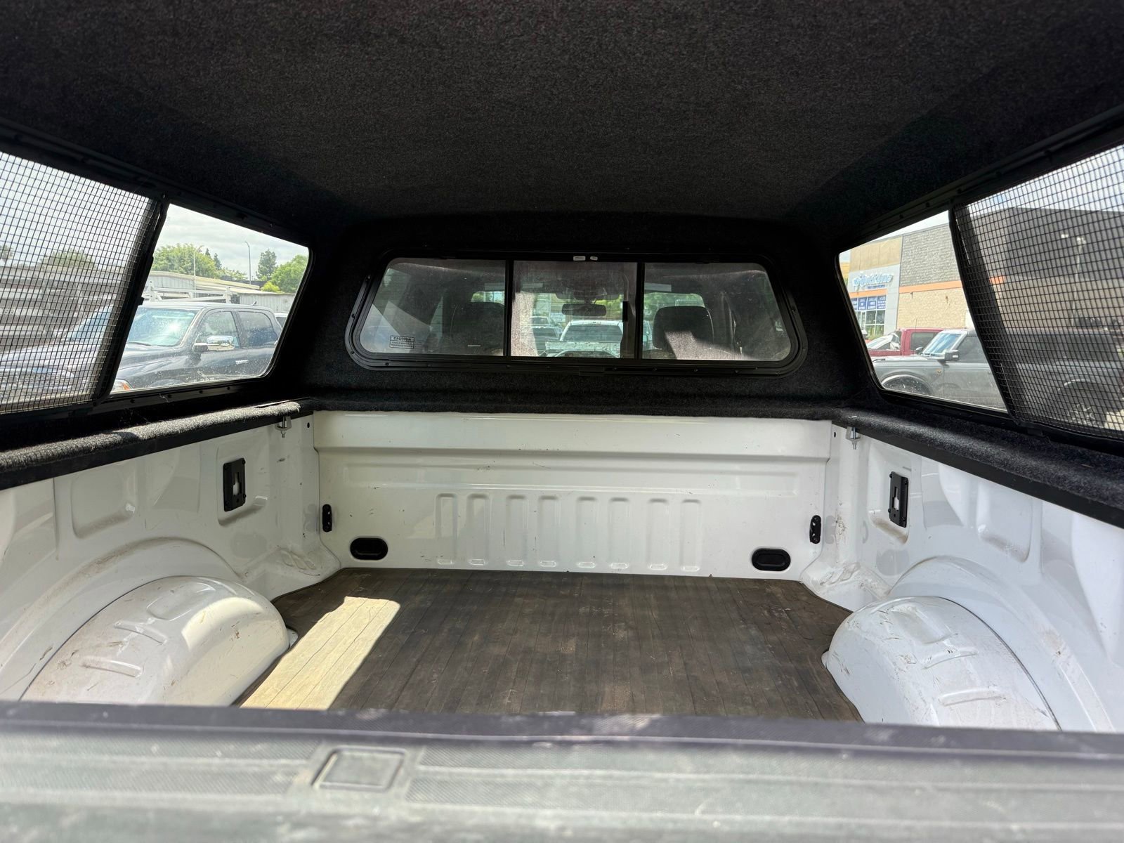 Certified 2022 Ford F350 Lariat w/ Lariat Ultimate Package AWD/4WD image 5