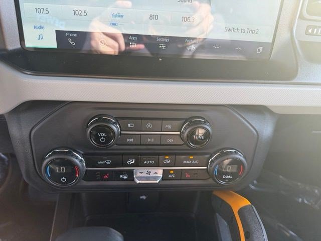 Certified 2023 Ford Bronco Badlands w/ Sasquatch Package AWD/4WD image 20