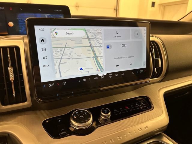 Certified 2025 Ford Expedition Active image 40