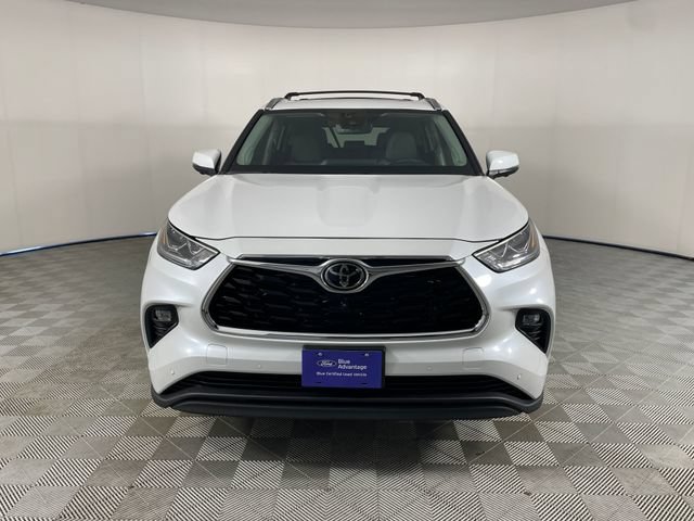 Used 2024 Toyota Highlander Limited AWD/4WD image 18