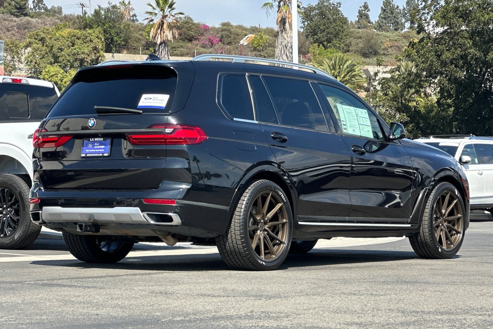Used 2020 BMW X7 xDrive40i w/ Cold Weather Package AWD/4WD image 3