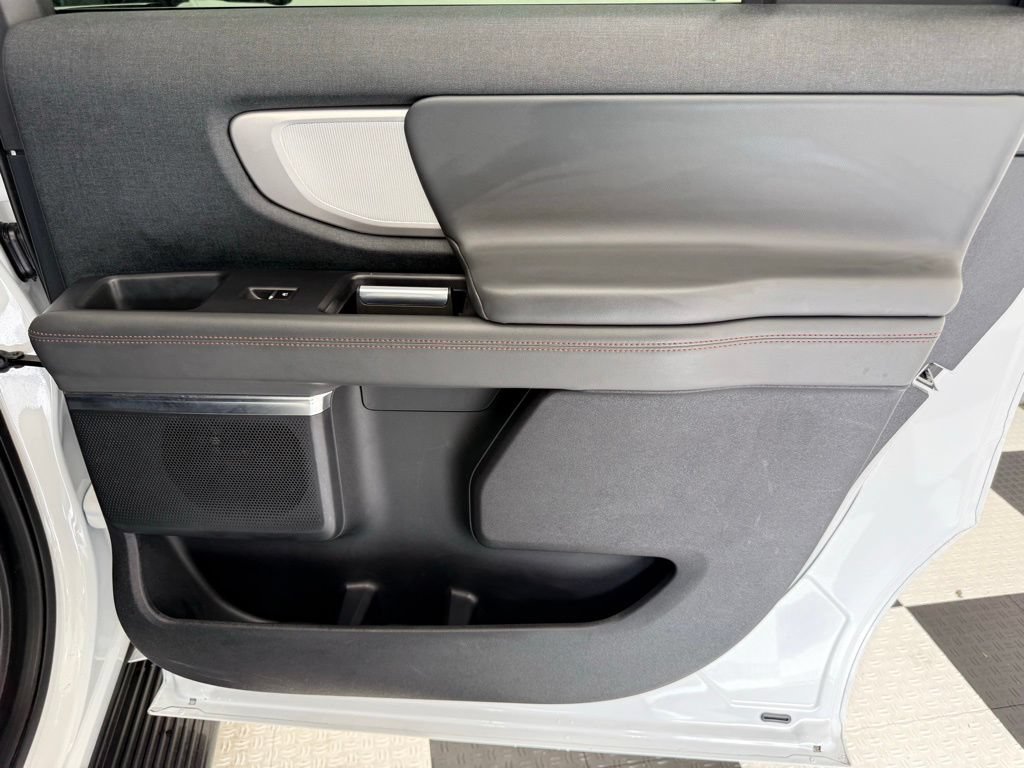 Certified 2025 Ford Expedition Max Active AWD/4WD image 36