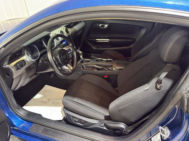 Certified 2022 Ford Mustang GT RWD image 7
