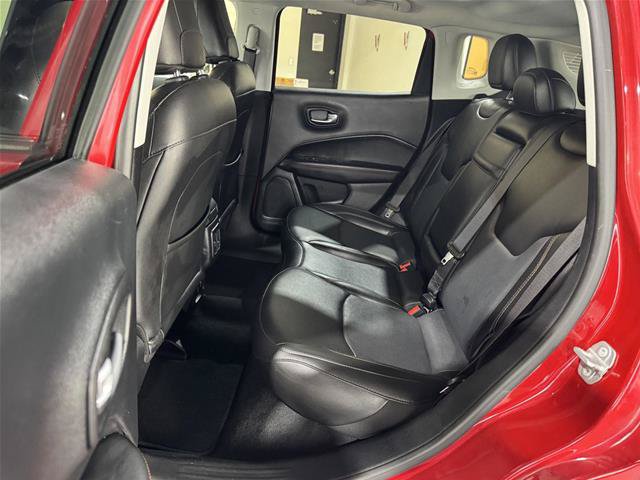 Used 2019 Jeep Compass Limited w/ Safety & Security Group AWD/4WD image 31