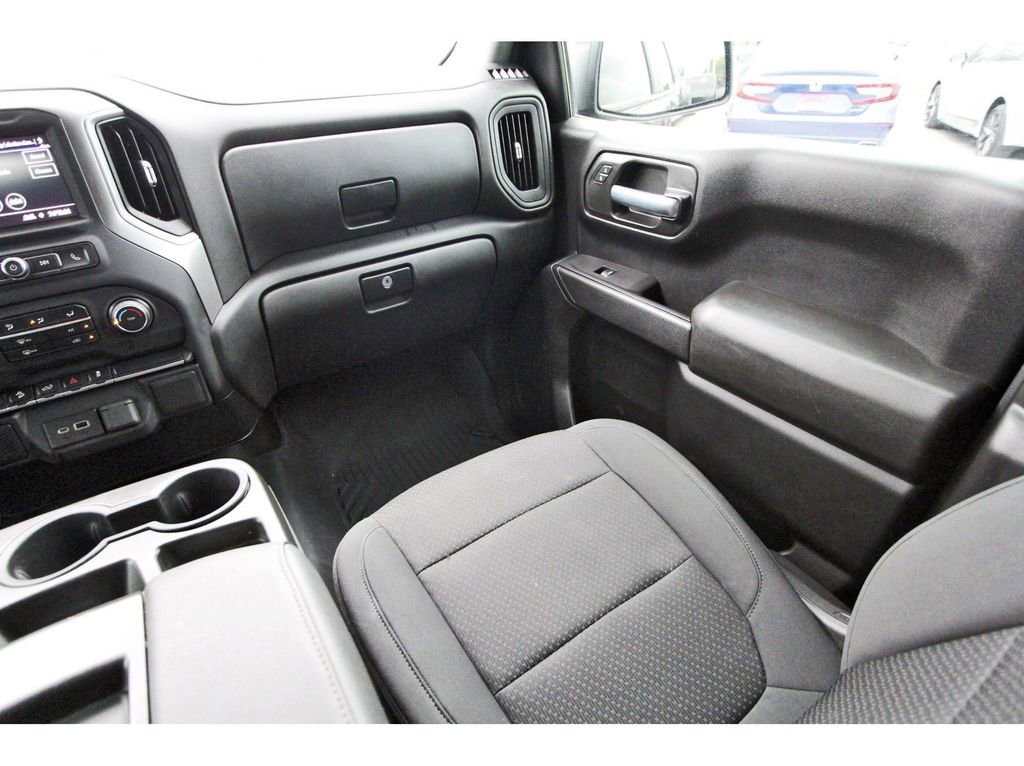 Used 2021 Chevrolet Silverado 1500 Custom Trail Boss AWD/4WD image 13