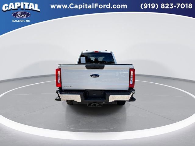 Certified 2025 Ford F250 XLT AWD/4WD image 5