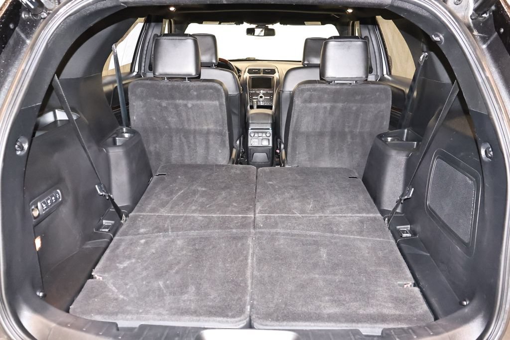 Certified 2018 Ford Explorer Platinum AWD/4WD image 46