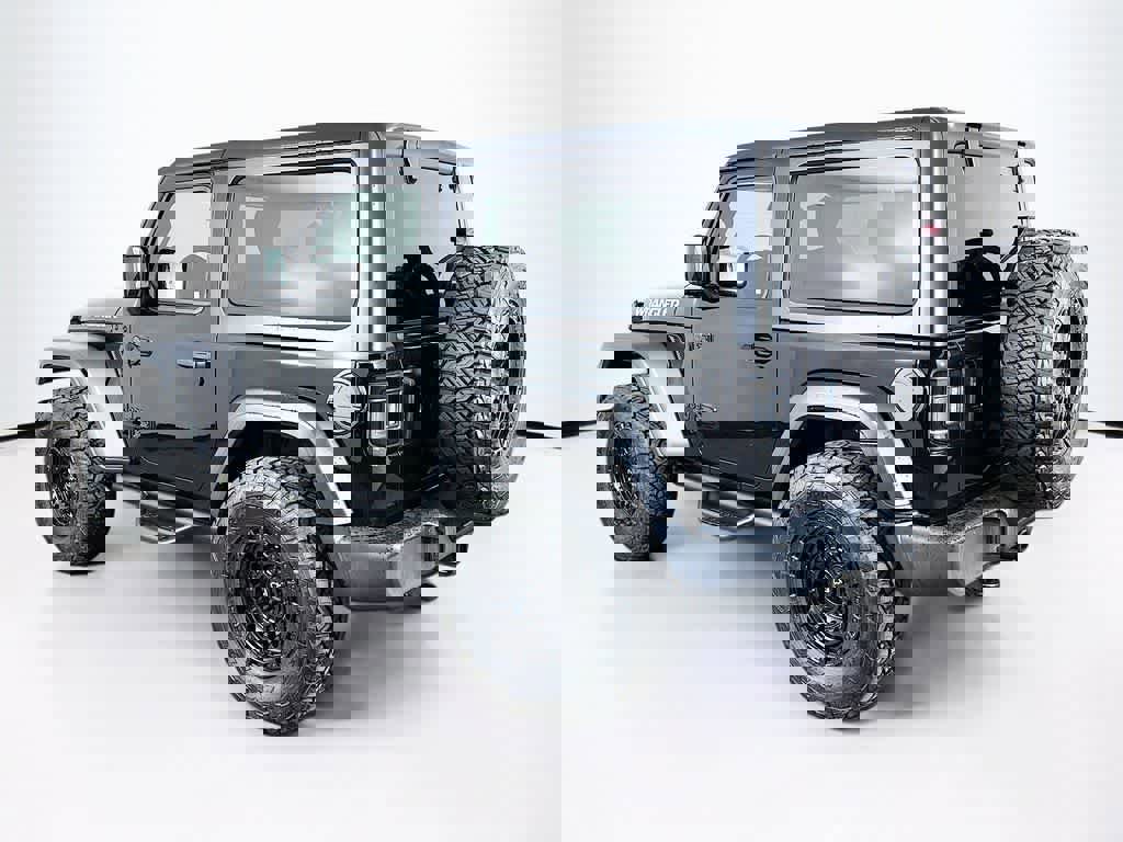 Used 2024 Jeep Wrangler Sport S image 3