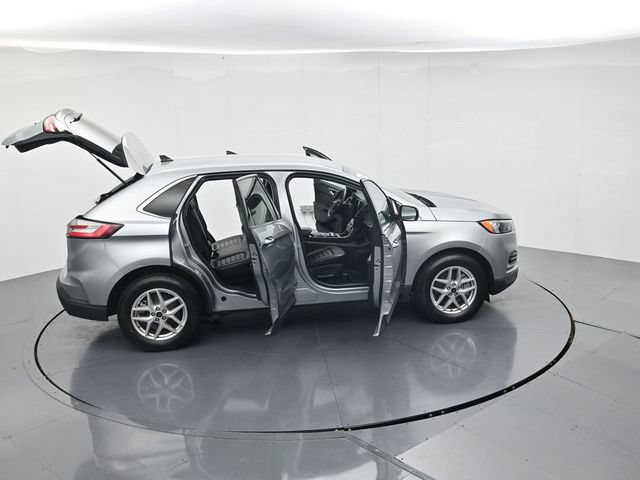 Certified 2024 Ford Edge SEL AWD/4WD image 44