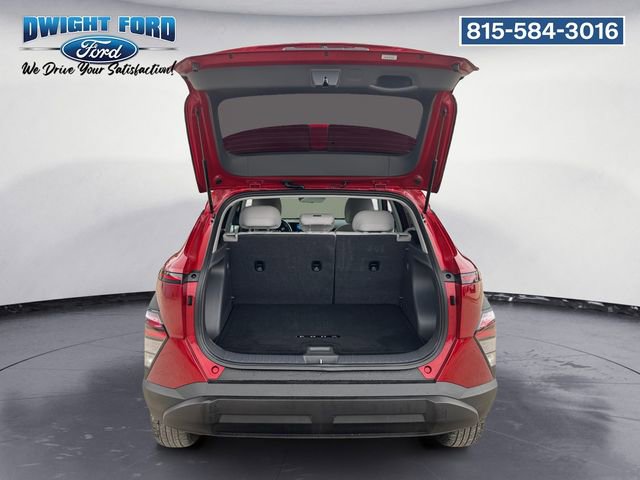 Used 2024 Hyundai Kona SEL AWD/4WD image 18
