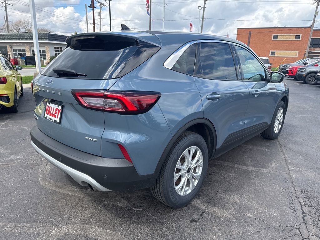 Certified 2023 Ford Escape Active w/ Tech Pack #2 image 9