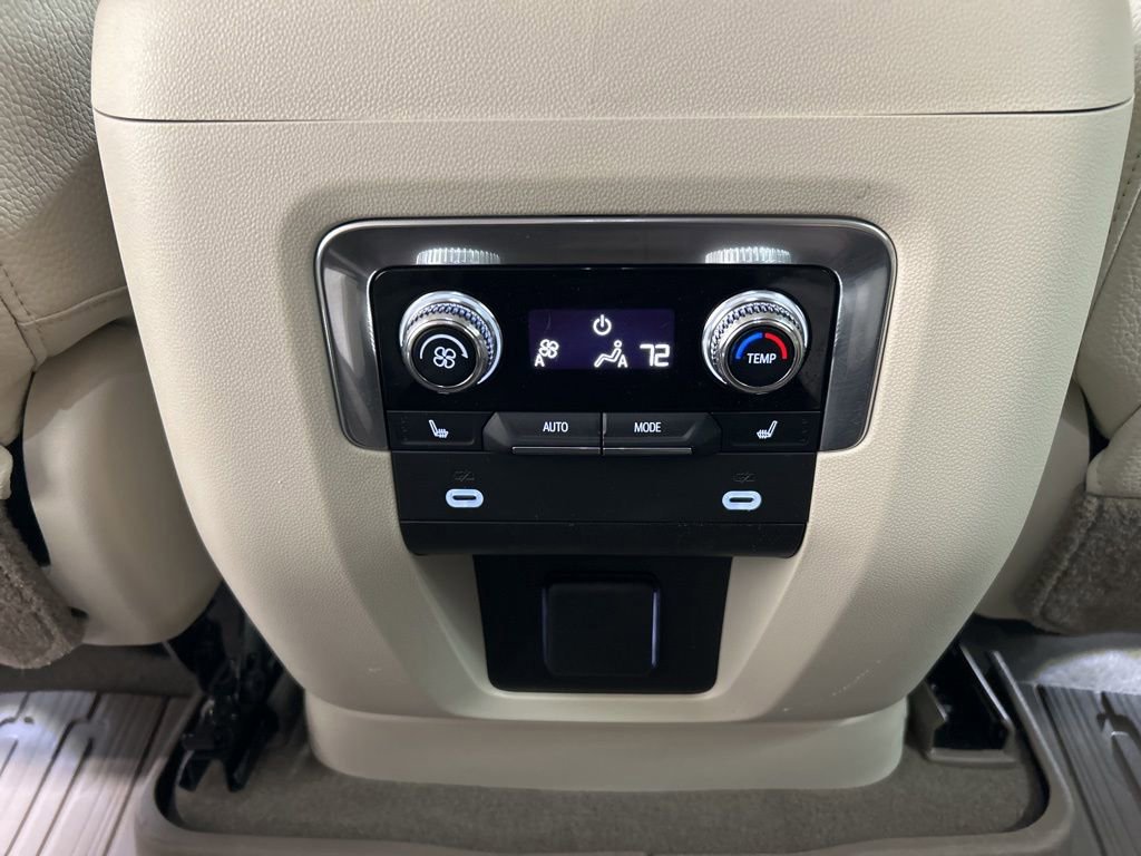 Used 2021 GMC Yukon Denali AWD/4WD image 29